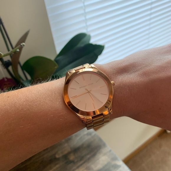 Michael Kors Rose Gold Watch main image 6